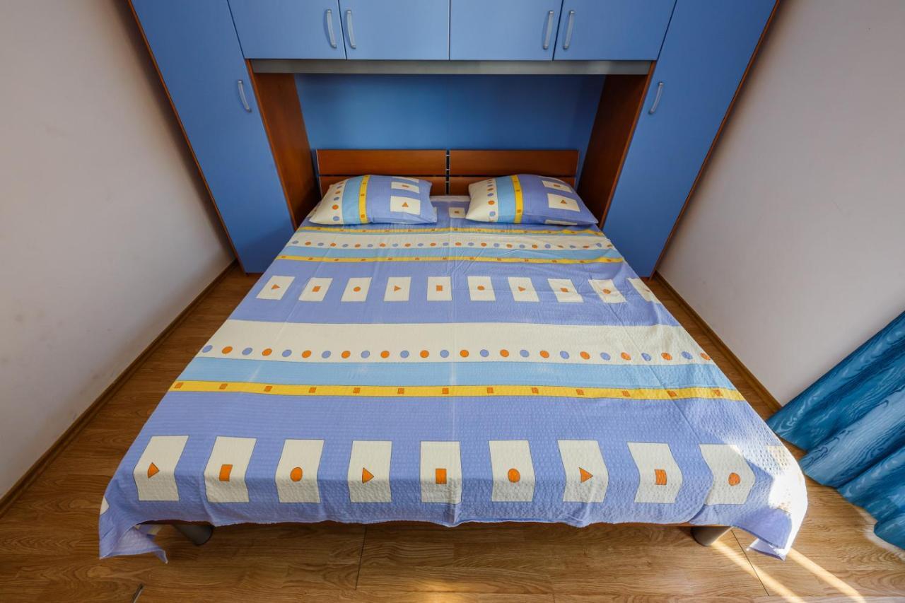 Apartamenty Z Basenem Ilja Rogoznica (Sibenik-Knin) Luaran gambar