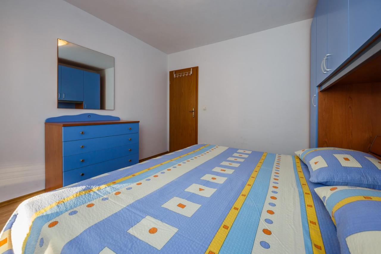 Apartamenty Z Basenem Ilja Rogoznica (Sibenik-Knin) Luaran gambar