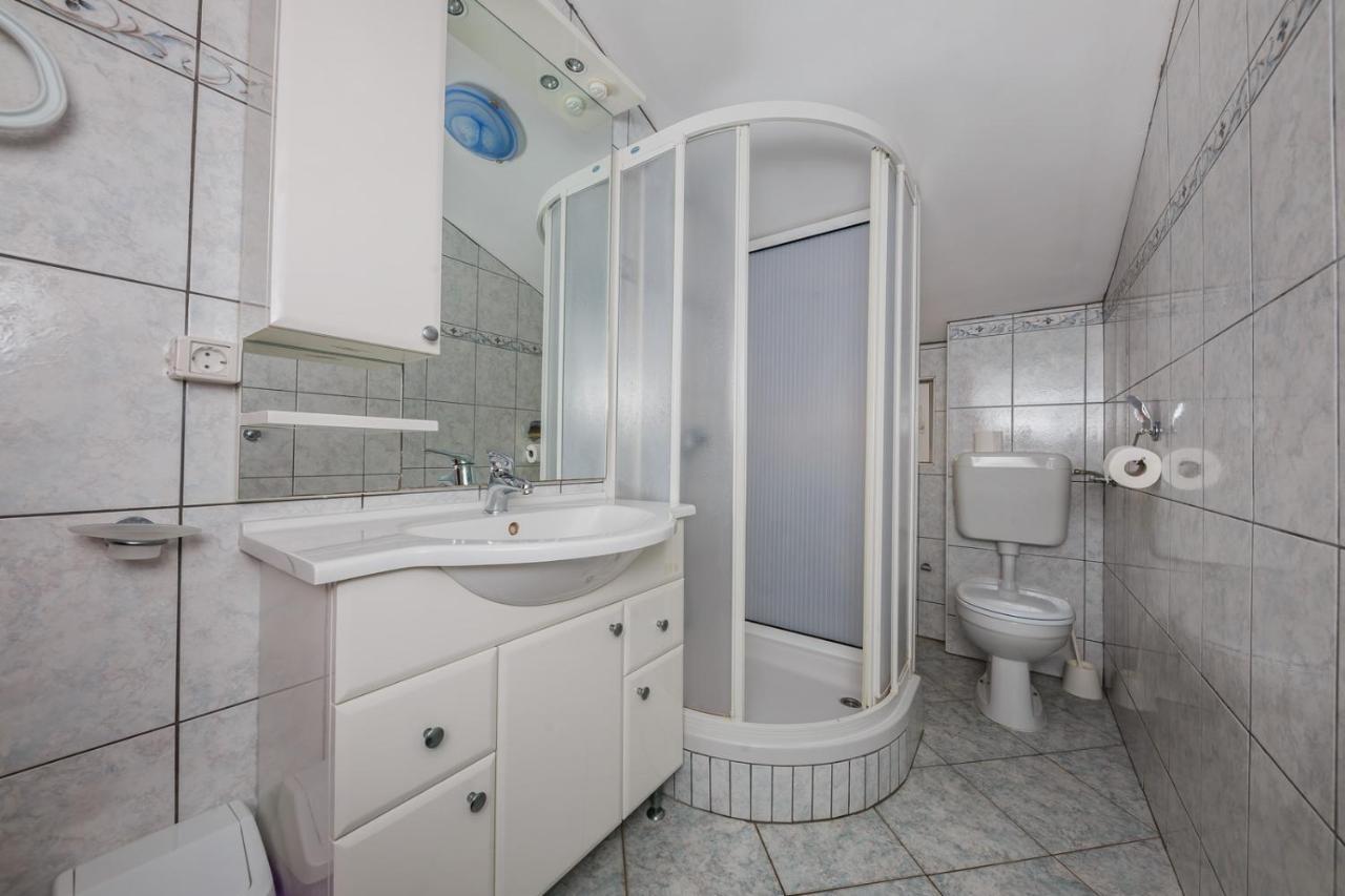Apartamenty Z Basenem Ilja Rogoznica (Sibenik-Knin) Luaran gambar